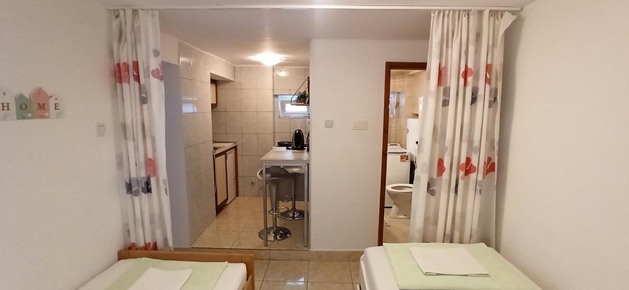 Stone Beach Apartments Пржно Экстерьер фото
