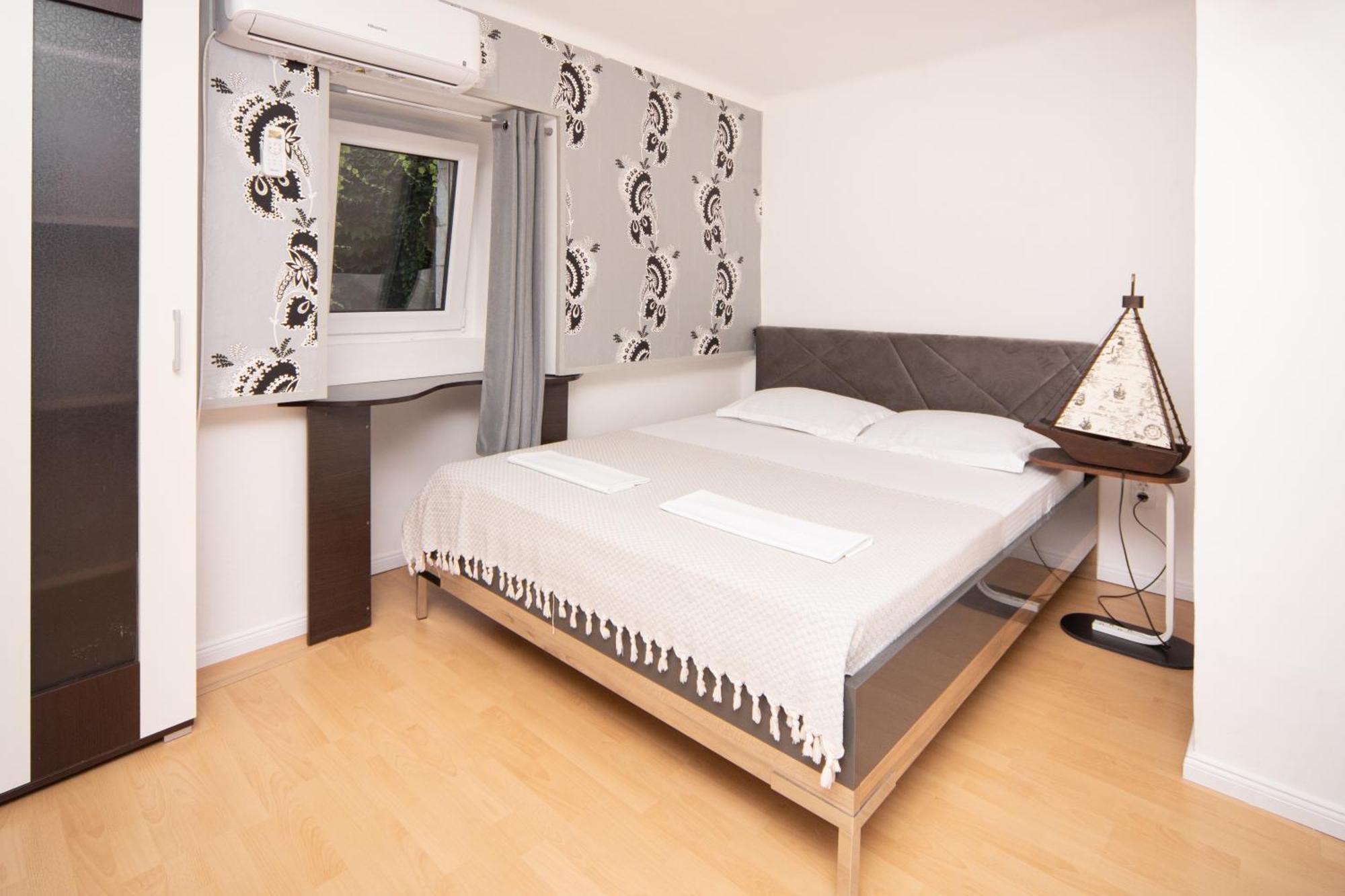Stone Beach Apartments Пржно Экстерьер фото