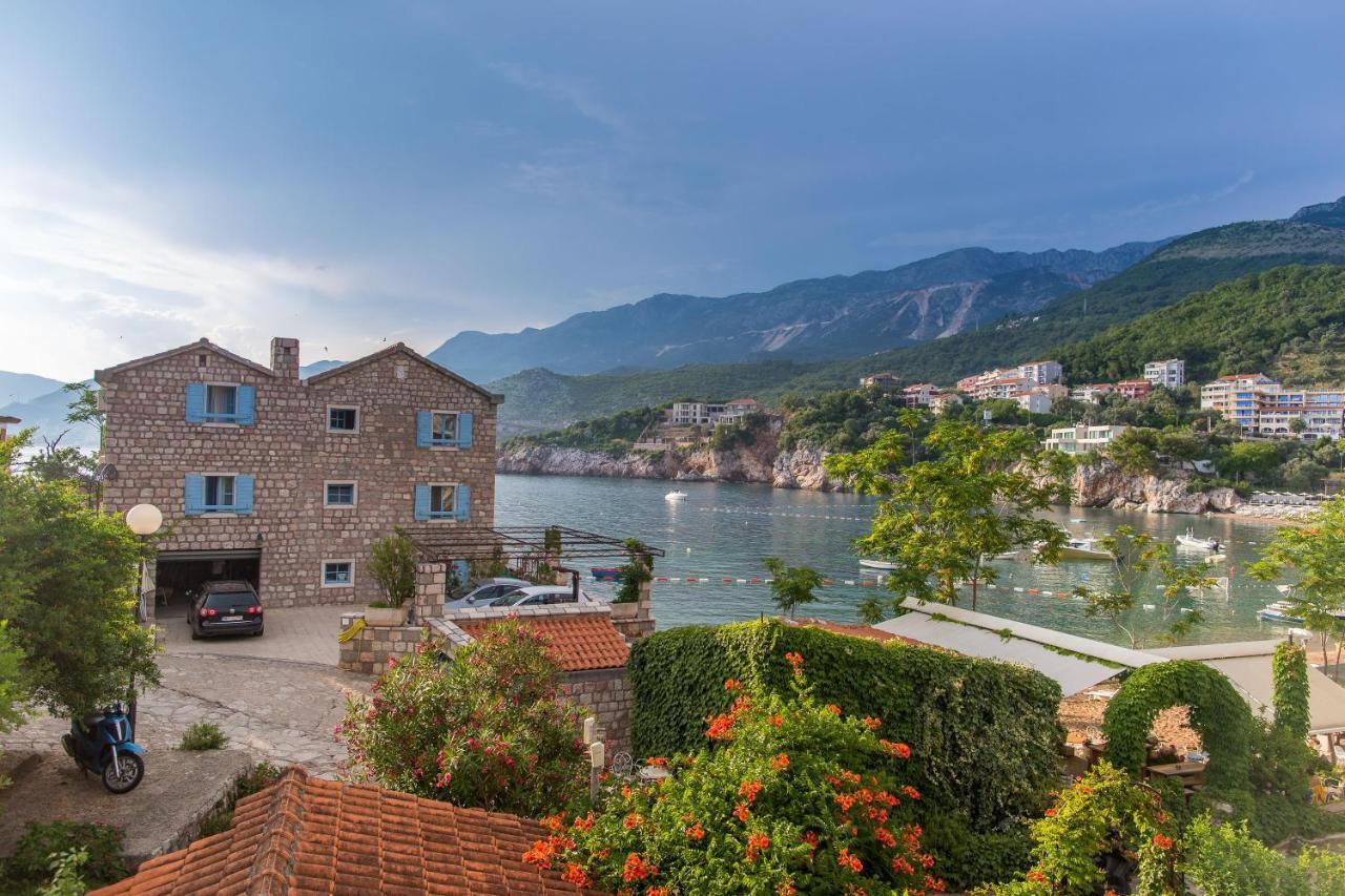 Stone Beach Apartments Пржно Экстерьер фото
